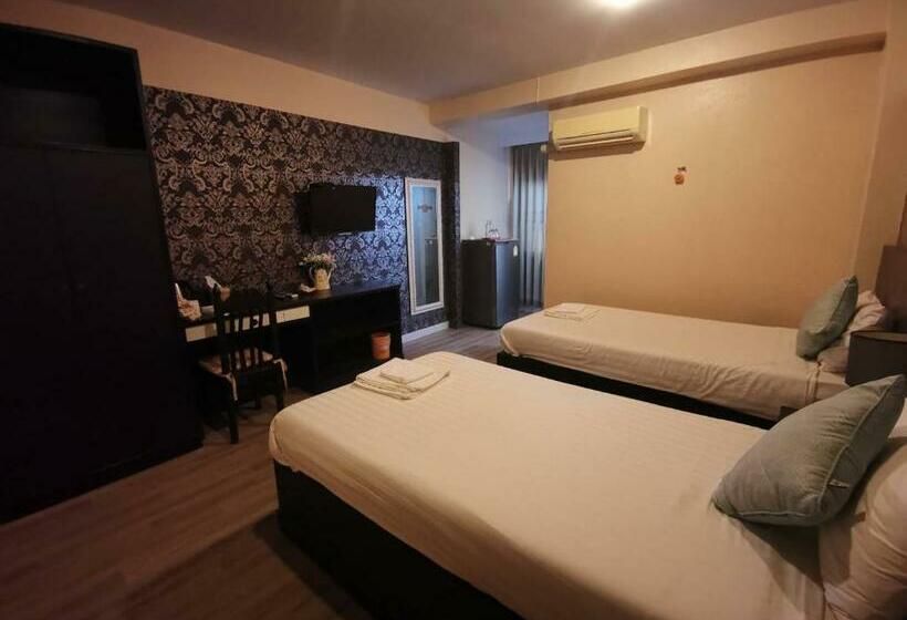 Номер Deluxe, Metro Residence