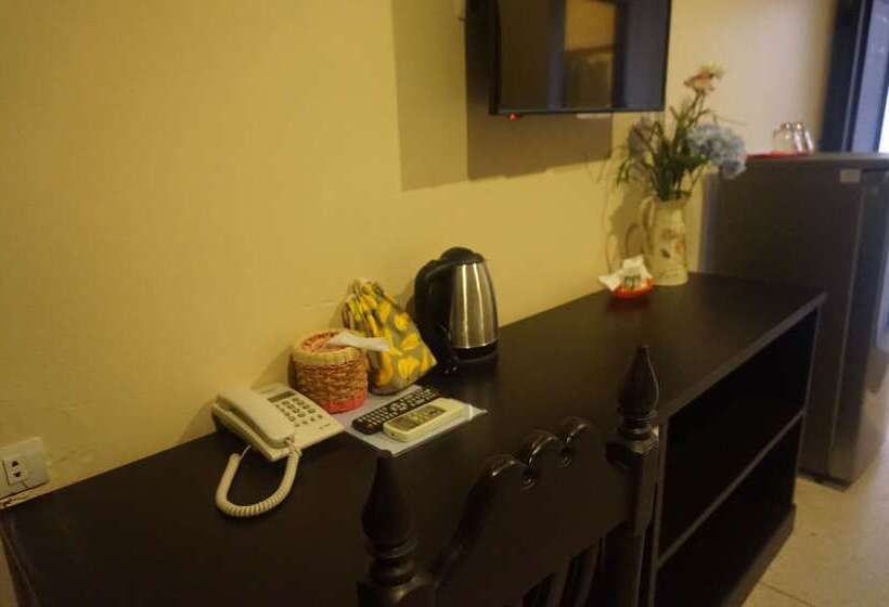 Номер Deluxe, Metro Residence