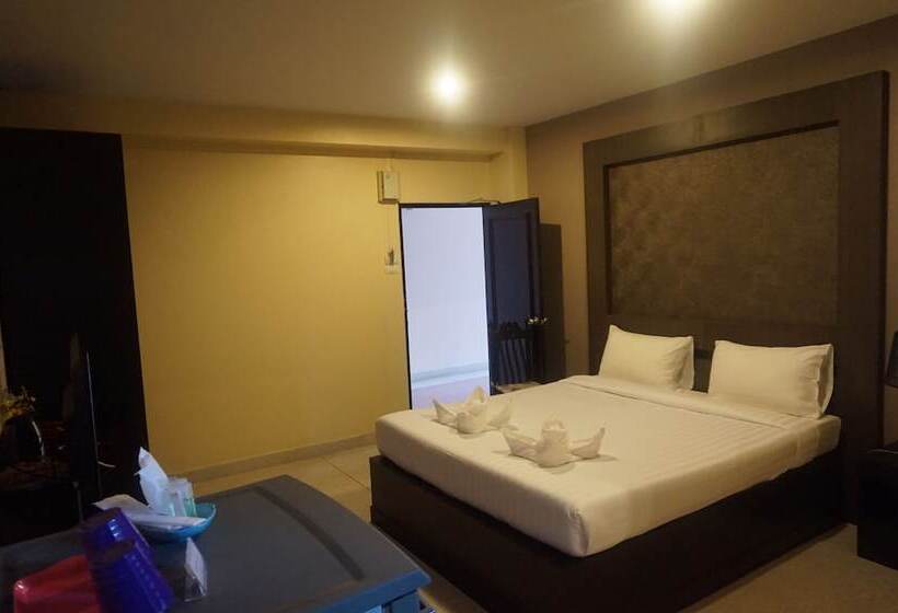 Номер Deluxe, Metro Residence