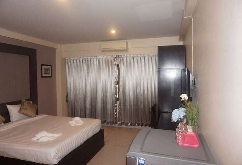 Номер Deluxe, Metro Residence