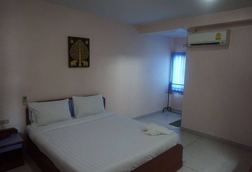 Номер Deluxe, Metro Residence