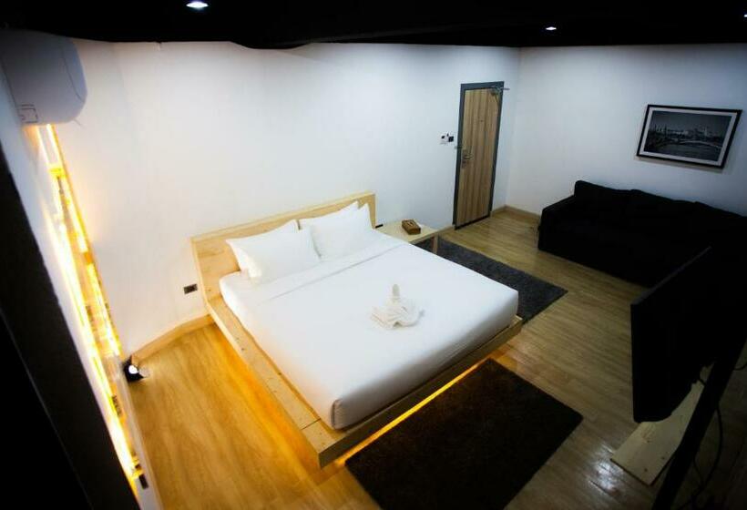 Lakosztály, My Room By Sermsub