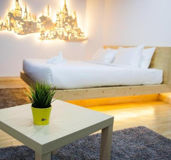 Lakosztály, My Room By Sermsub