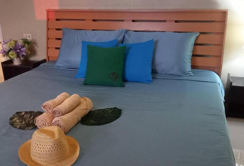 标准间带阳台, Santipran Place