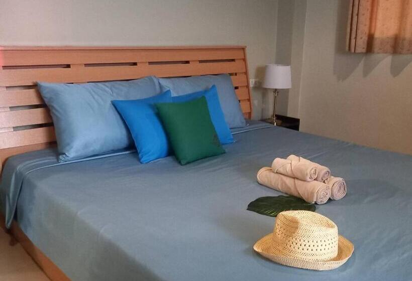 套房带园景, Santipran Place