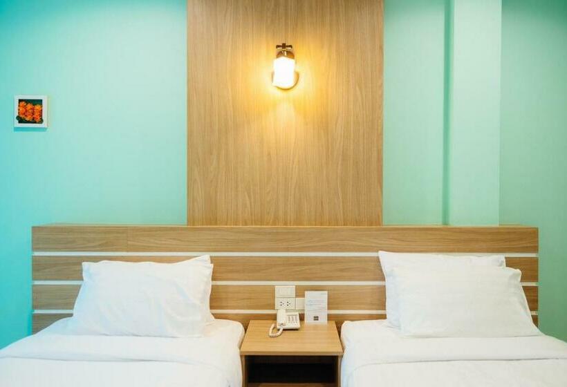 Standart Oda, The Room At Maesai