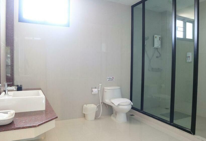 Standart Oda, The Room At Maesai