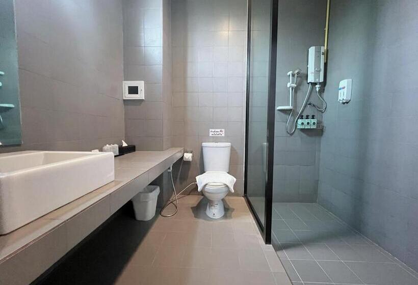 Standart Oda, The Room At Maesai