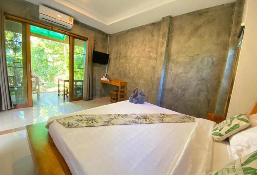 ویلای 1 خوابه, Villa Varich