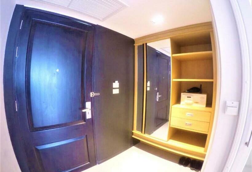 수피리어 스튜디오, Vivace