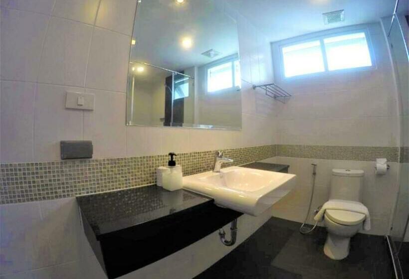 수피리어 스튜디오, Vivace