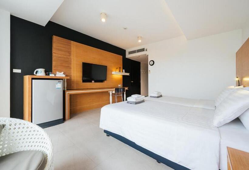 수피리어 스튜디오, Vivace