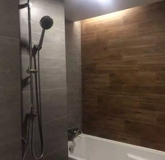 バルコニー付き１ベッドルームアパートメント, Madera Residence Sriracha