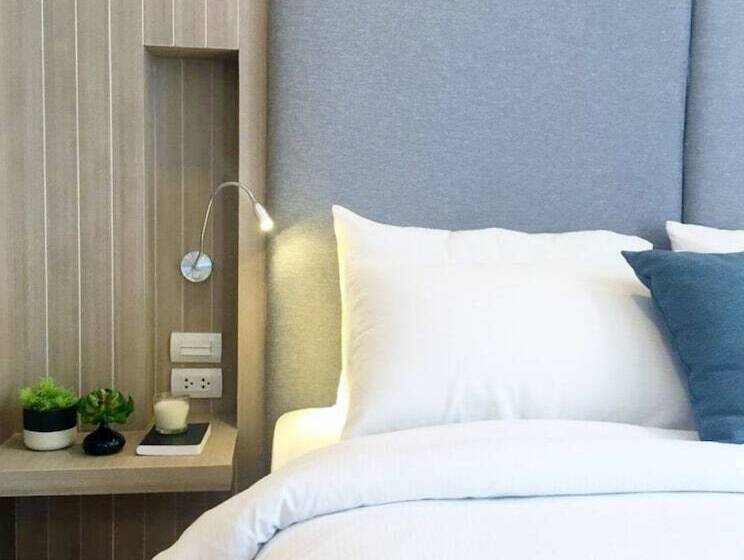 标准工作室, Madera Residence Sriracha