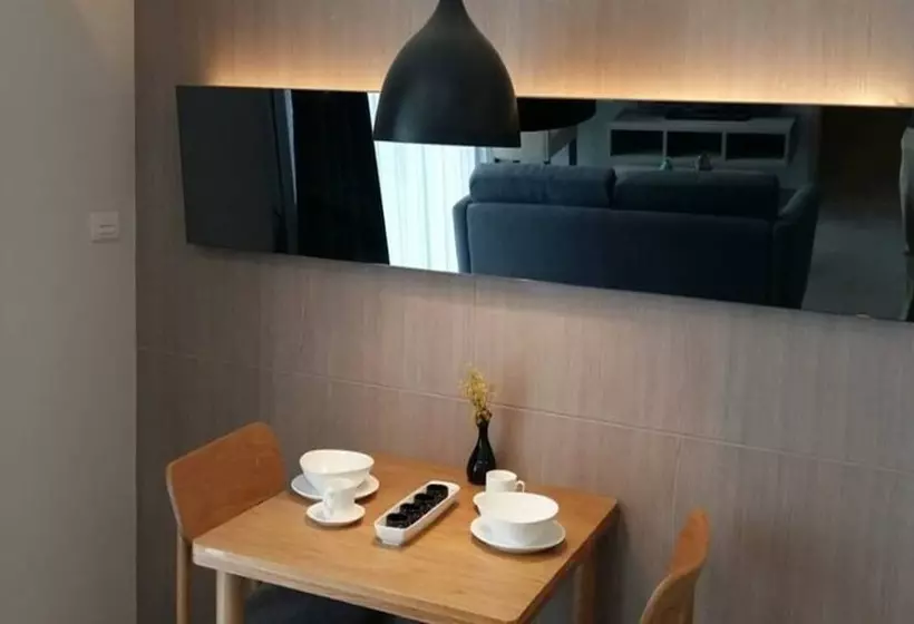 スタンダードスタジオ, Madera Residence Sriracha