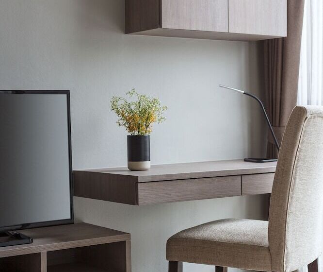 带1个卧室的带阳台的公寓, Madera Residence Sriracha