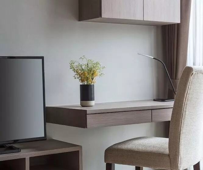 バルコニー付き１ベッドルームアパートメント, Madera Residence Sriracha