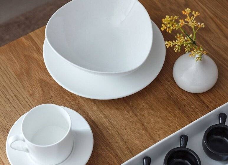 Люкс с Балконом, Madera Residence Sriracha
