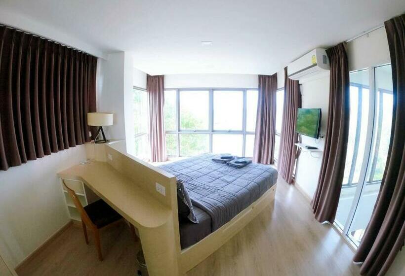 Suite Lit King, Sonrisa Srirachaที่พักติดทะเล