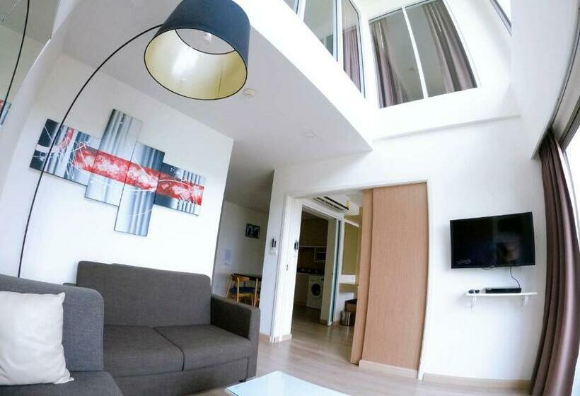 Suite Lit King, Sonrisa Srirachaที่พักติดทะเล