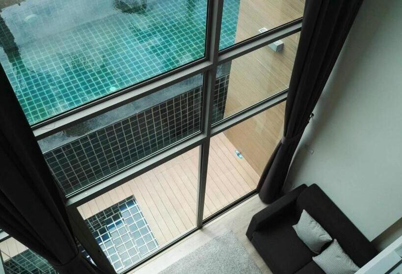 Chambre Standard Lit King Size, Sonrisa Srirachaที่พักติดทะเล