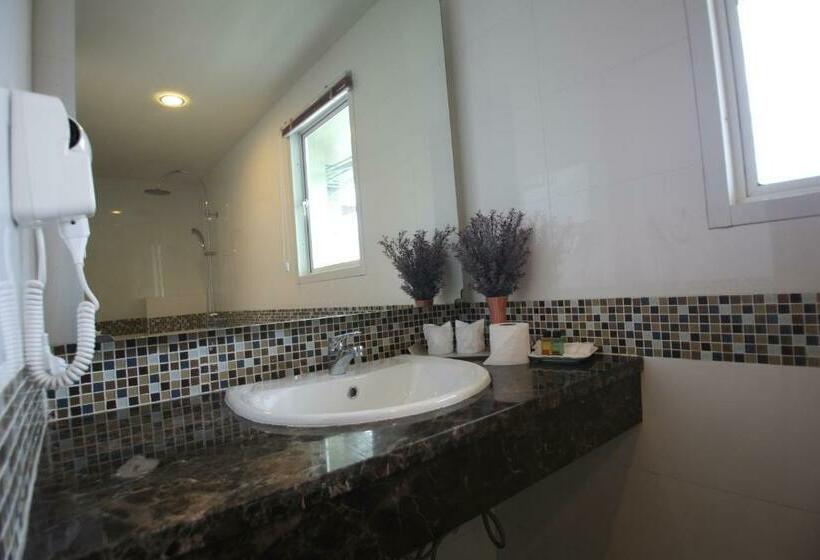 スーペリアールーム, Trebel Pattaya