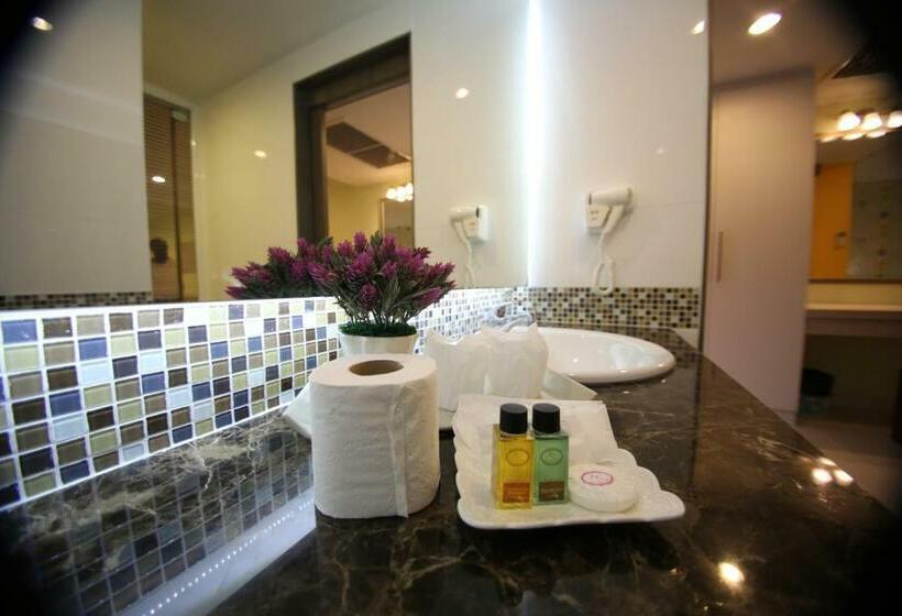 スーペリアールーム, Trebel Pattaya