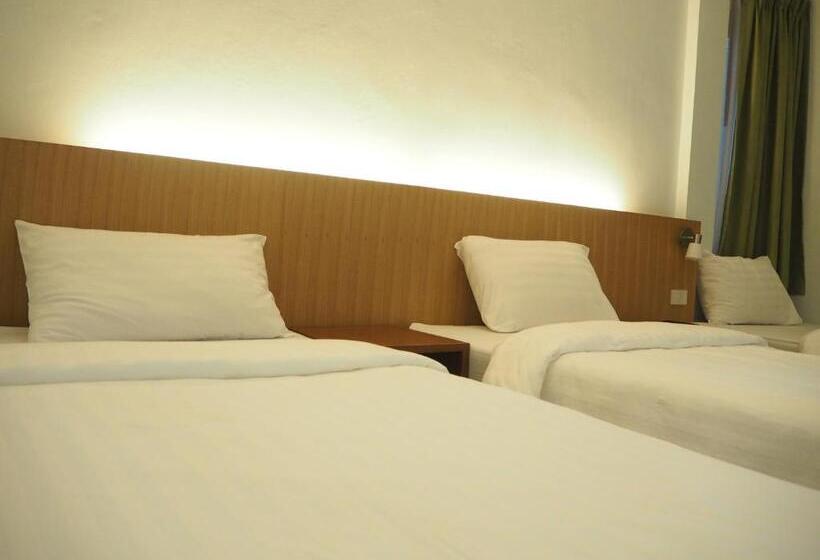 Трехместный Номер Deluxe, Wandee Bed & Breakfast