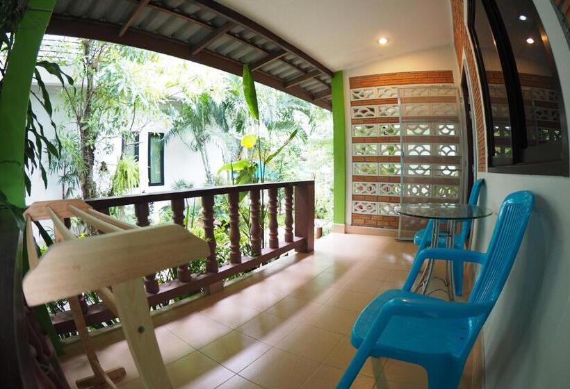 Бунгало Стандарт Вид на Сад, Wandee Bed & Breakfast