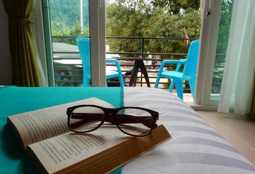 Номер Deluxe с Балконом, Wandee Bed & Breakfast