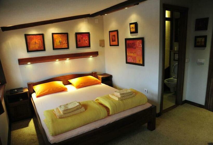 اتاق استاندارد, B&b Galerija Two Rooms