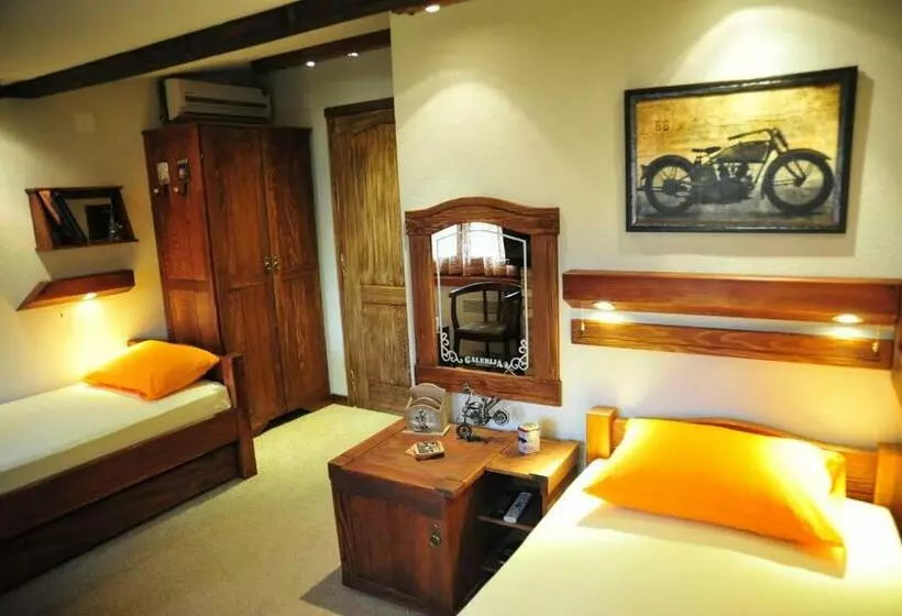 اتاق استاندارد, B&b Galerija Two Rooms