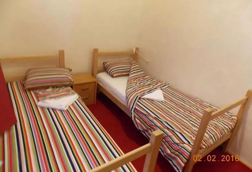 اتاق استاندارد با سرویس بهداشتی مشترک, Guest House Miss Depolo