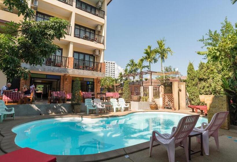 اتاق لوکس, Riverside House