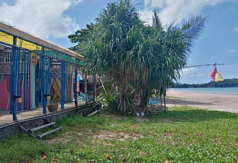 스탠다드 방갈로, Chaba Bungalows