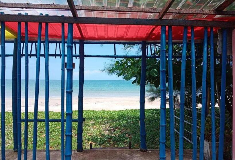 스탠다드 방갈로, Chaba Bungalows