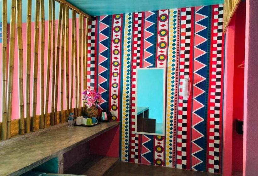 스탠다드 방갈로, Chaba Bungalows