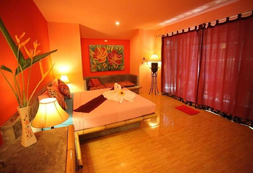 디럭스 룸, Chaba Bungalows