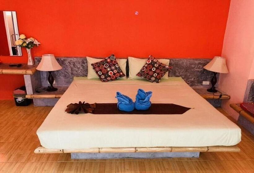 디럭스 룸, Chaba Bungalows