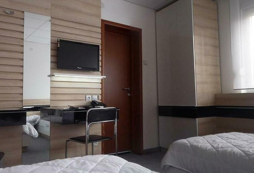 اتاق استاندارد, Garni Hotel Consul