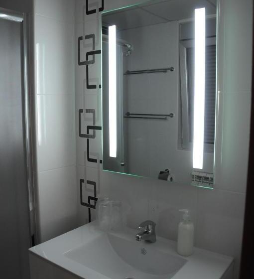 آپارتمان 1 خوابه, Garni Hotel Consul