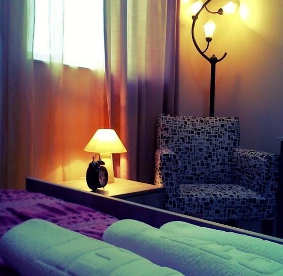 اتاق استاندارد, Garni Hotel Tri O