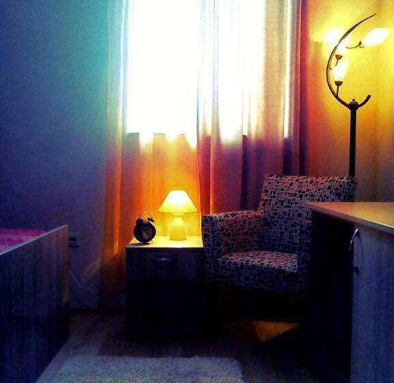 اتاق استاندارد, Garni Hotel Tri O