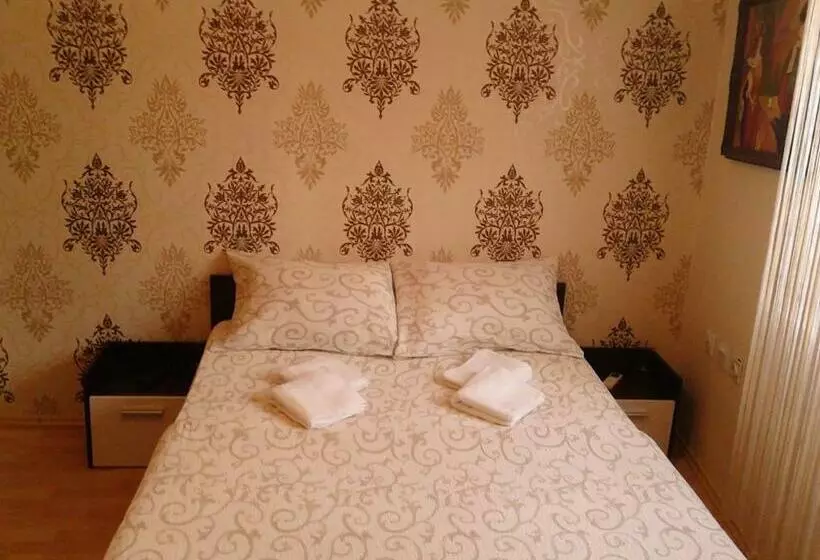 اتاق استاندارد, Hostel Ruler