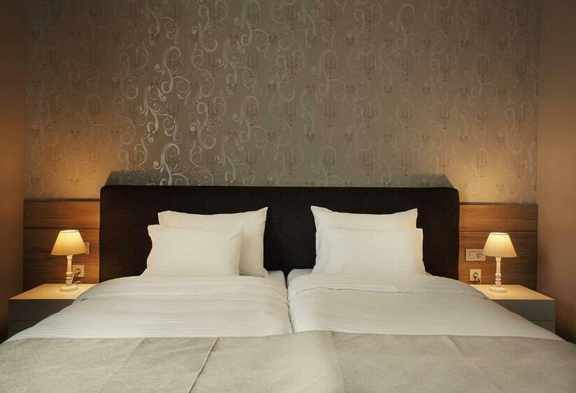 اتاق لوکس, Ig