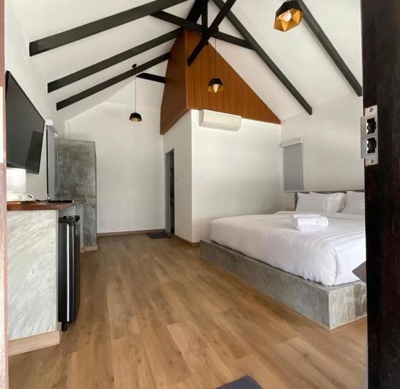 디럭스 스위트, Island Spa Resort