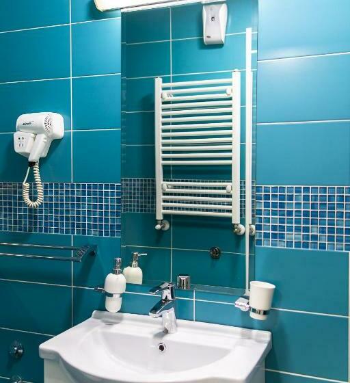 اتاق لوکس, Omni