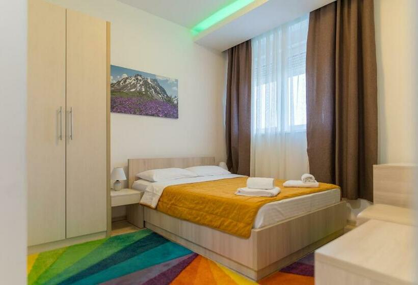 اتاق لوکس, Omni