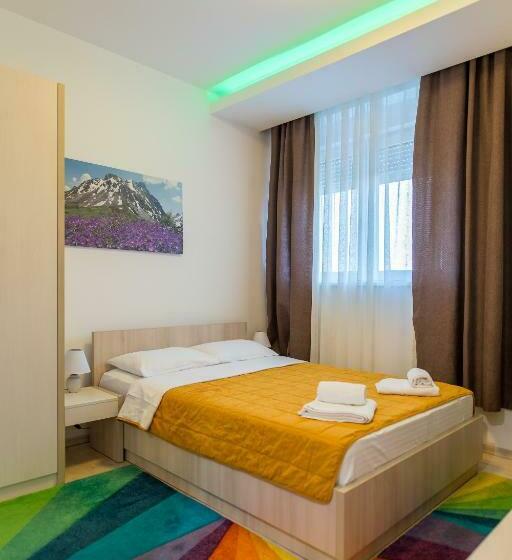 اتاق لوکس, Omni