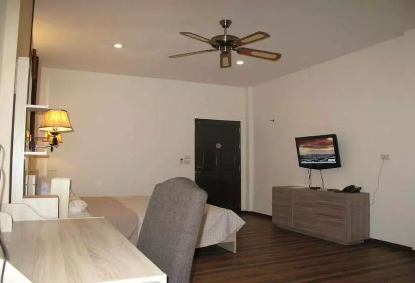 Deluxe-huone, Qg Resort